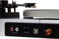Anschlüsse im Detail des Aiwa Plattenspielers APX-680BT/WT