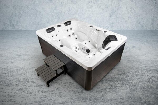 American Outdoor-Whirlpool für 6 Personen