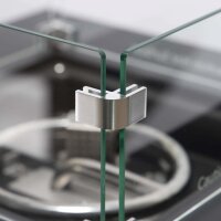 Matte, anthrazitfarbene Feuerschale aus wetterbeständigem Aluminium