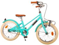 Kinderfahrrad mit Reflektoren in den Rädern und an...