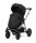 Ansicht von Schräg-Links eines modernen Kinderwagens, sichtbar mit Sonnenverdeck, Sicherheitsbügel, Vier-Rad-Fahrgestell und geräumigem Unterkorb.