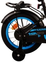 Schwarzes Fahrrad mit blauen Akzenten und luxuriösem Sattel