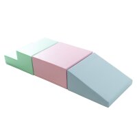Bunte Schaumstoffspielmatte mit verschiedenen Formen und Rampen
