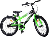 Kinderfahrrad mit schöner Klingel und Reflektoren in den Rädern