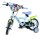 Kinderfahrrad in Blau mit bunten Aufklebern und Stützrädern