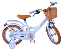 Blaues Kinderfahrrad mit Korb, braunem Sattel und Reifen