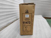 Braune Kartonverpackung mit Produktinformationen und Barcode auf der Seite