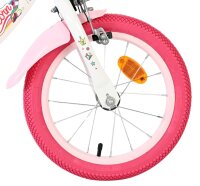 Rosa Fahrradreifen mit buntem Design und reflektierendem Element