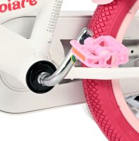 Weißes Fahrrad mit pinken Pedalen und Reifen, detailreiche Ansicht der Kurbel