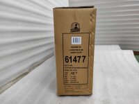 Braune Kartonverpackung mit Produktinformationen und grüner Farbe
