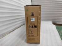 Braune Verpackung mit lila Inhalt, Produktnummer und Beschreibung sichtbar