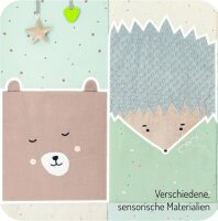 Sensorisches Spielbuch mit verschiedenen Texturen und Tiermotiven