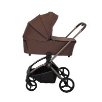 Brauner Kinderwagen mit abnehmbarem Kinderbett und...