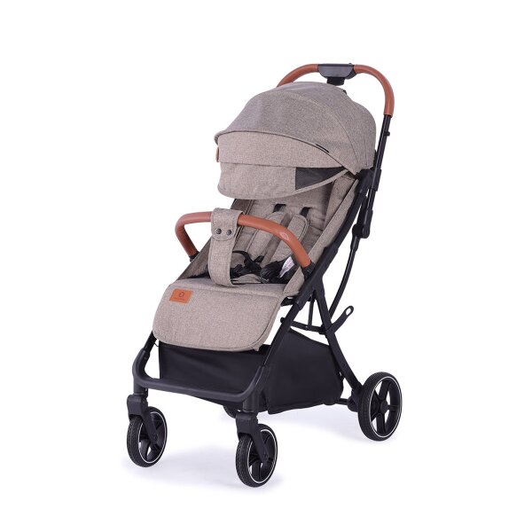 Kompakter Kinderwagen mit braunen Griffen und beigem Stoffbezug