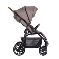 Kompakter Kinderwagen mit braunem Bezug und schwarzem Gestell