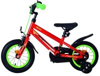 Rotes Kinderfahrrad mit grünen Akzenten und Stützrädern