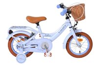 Kinderfahrrad in Hellblau mit Korb und braunen Details