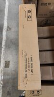 Kartonverpackung mit Hinweisen zur richtigen Handhabung und Lagerung