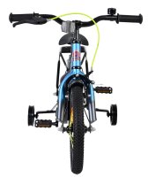 Kinderfahrrad mit Stützrädern, blauer Rahmen und schwarzen Reifen