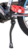 Fahrrad mit rotem Pedal und schwarzem Seitenständer in Nahaufnahme