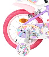 Kinderfahrrad mit Einhorn-Motiv und pinken Reifen, bunte...