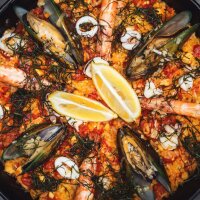 Ideal zur Herstellung von spanischer Paella, Risotto oder anderen raffinierten Reisgerichten.