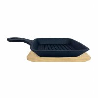 Die ALLGRILL Gusseisenpfanne mit Stil und Untersetzer ist...